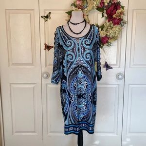 💼 Per Seption Paisley Ladder Sleeve Midi Dress